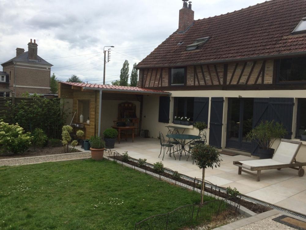 Création d'une terrasse et d'un abri - Abbeville