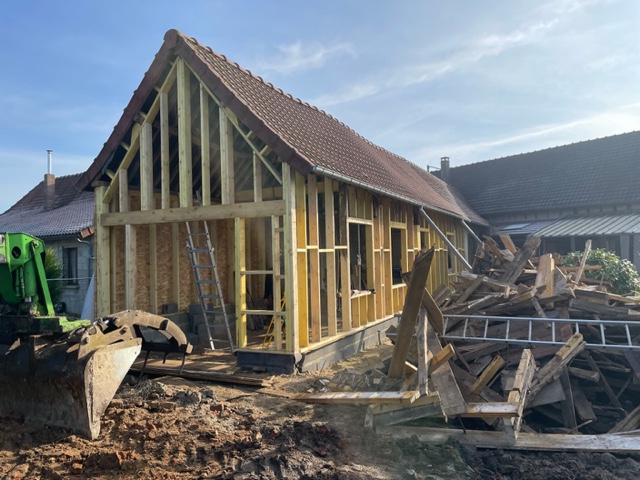 Rénovation complète - Ailly le Haut Clocher - mars 2025